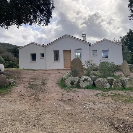 Licciola Villa *